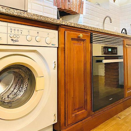 Exquisitely Renovated And Centrally Located Apartment With Free Parking Torino Dış mekan fotoğraf