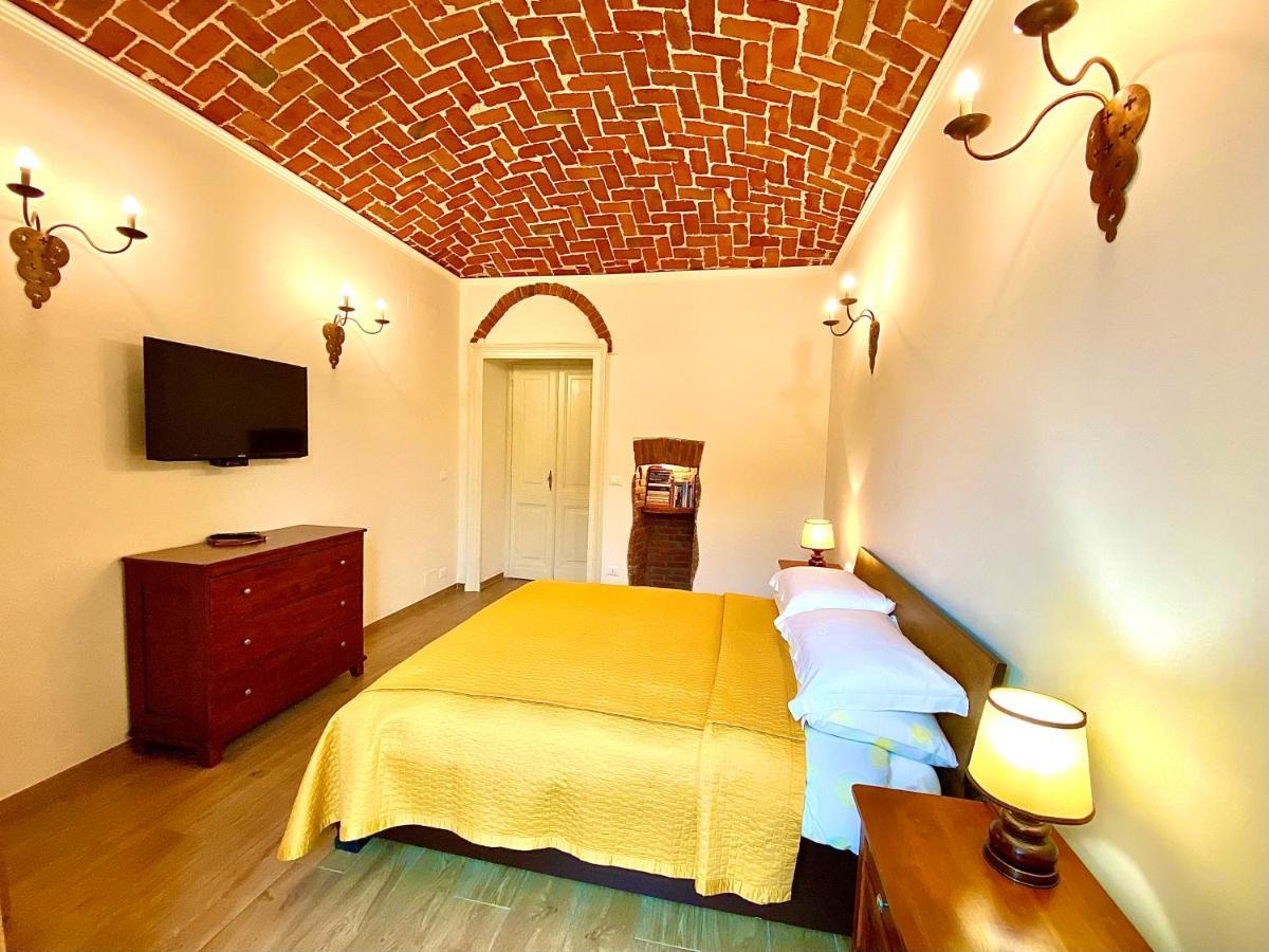 Exquisitely Renovated And Centrally Located Apartment With Free Parking Torino Dış mekan fotoğraf