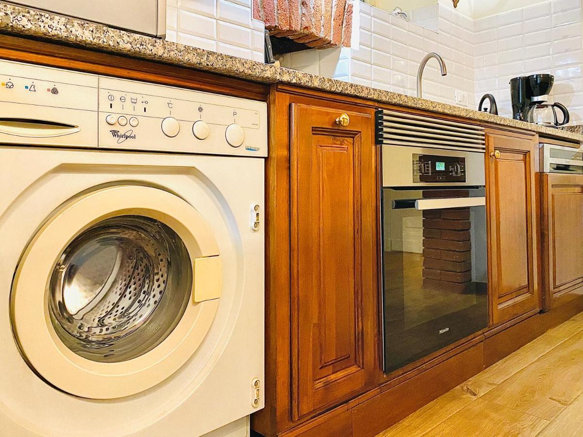 Exquisitely Renovated And Centrally Located Apartment With Free Parking Torino Dış mekan fotoğraf
