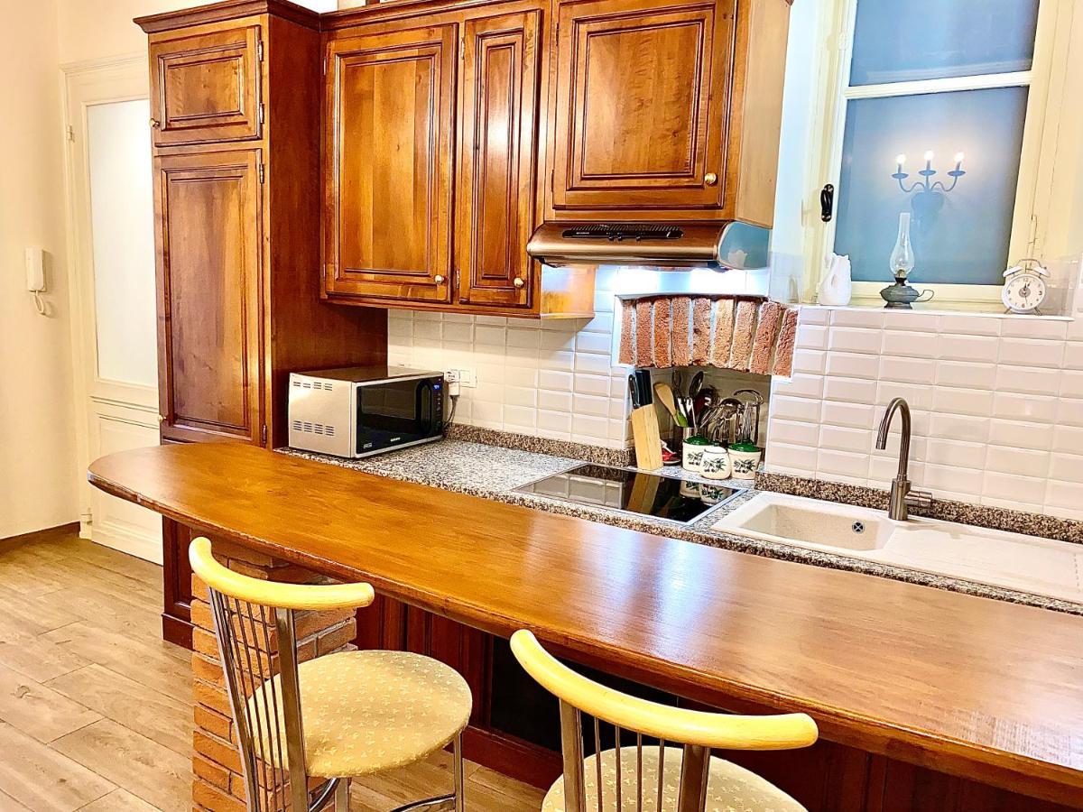 Exquisitely Renovated And Centrally Located Apartment With Free Parking Torino Dış mekan fotoğraf