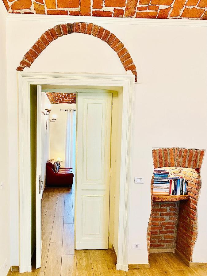 Exquisitely Renovated And Centrally Located Apartment With Free Parking Torino Dış mekan fotoğraf
